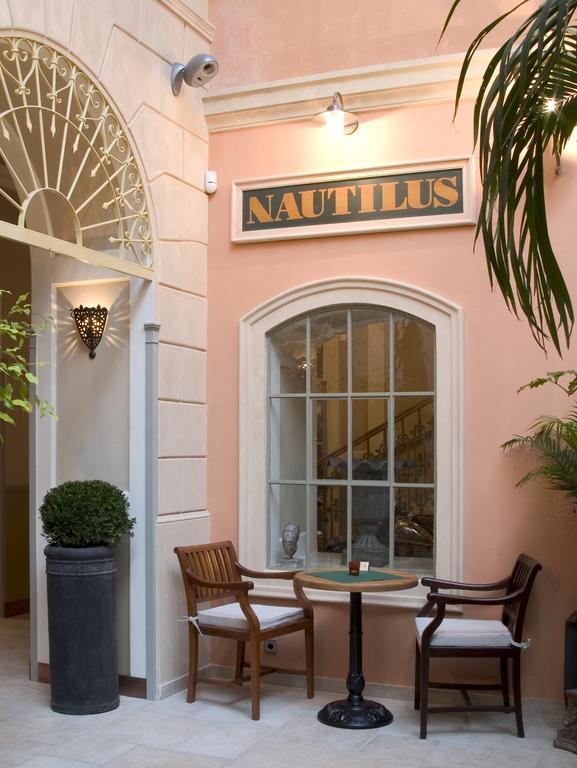 Boutique Hotel Nautilus Табор Екстериор снимка
